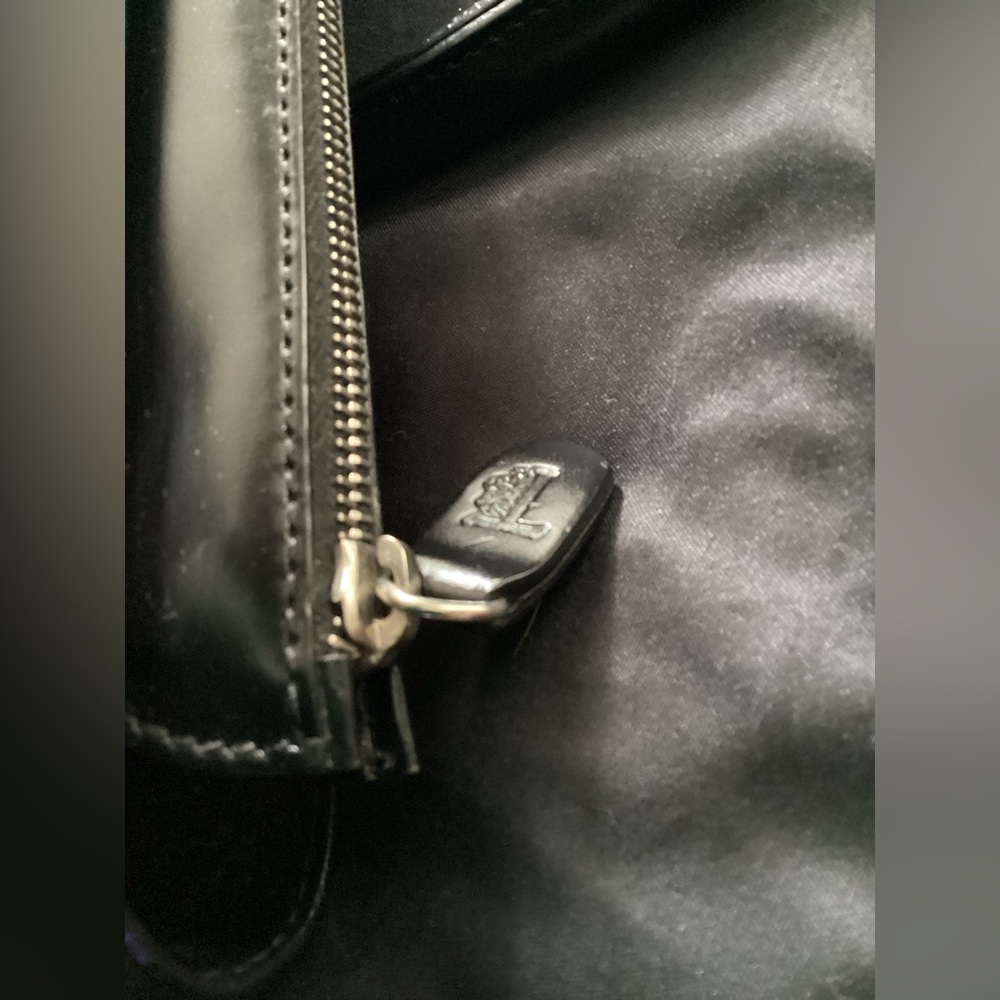 Tod’s Ladies Handbag - Picture 11 of 16